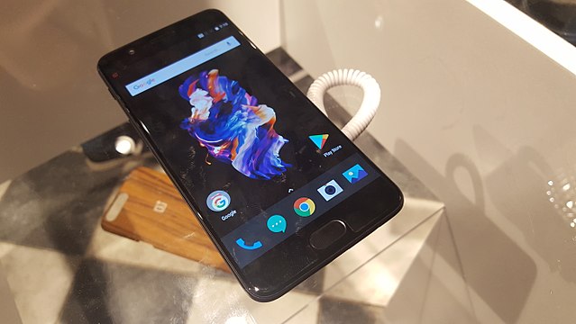 « OnePlus 5 » : un smartphone chinois haut de gamme, très puissant et bon marché